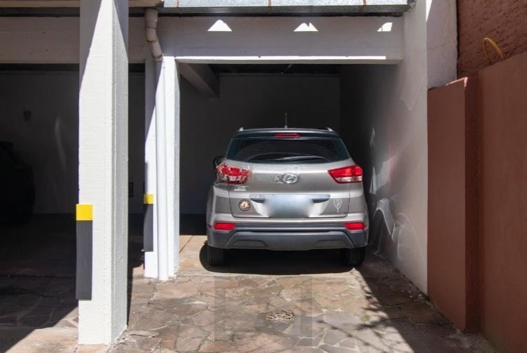 Apartamento de 2 quartos, 1 vaga no bairro Menino Deus — foto 17