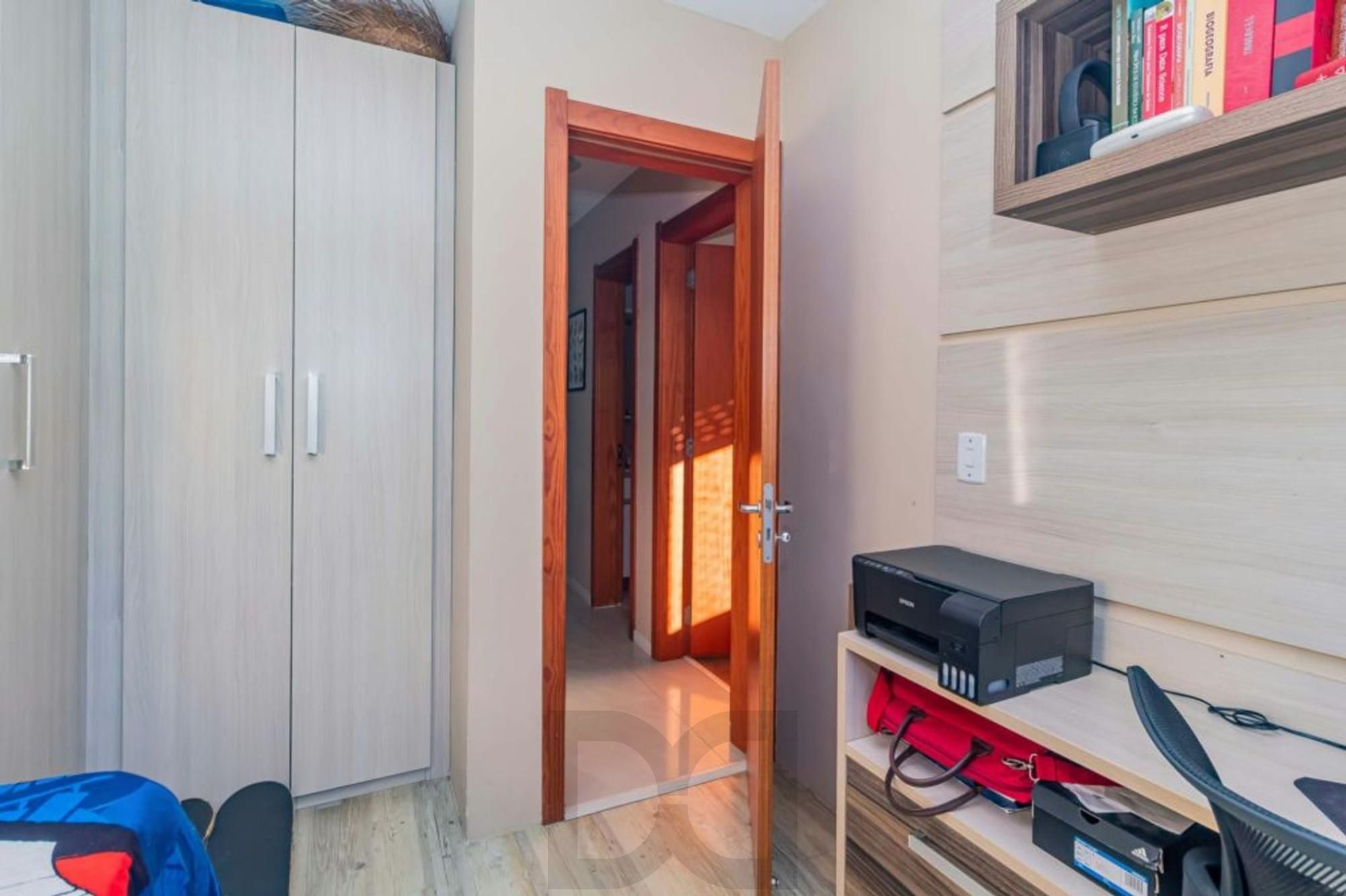 Apartamento 3 Dormitórios com Sacada e Vaga no Jardim Carvalho — foto 18