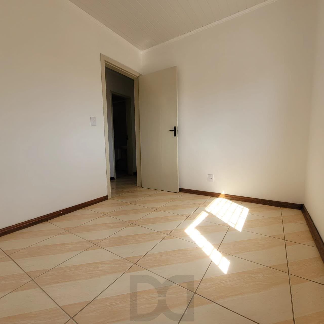Apartamento 2 quartos no Bairro Parque dos Maias, Porto Alegre — foto 3