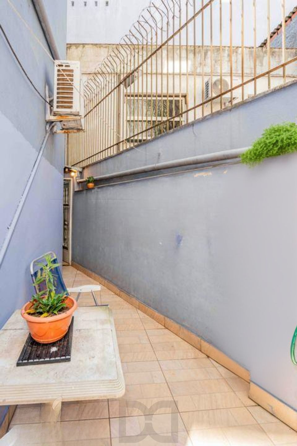 Apartamento Garden, 3 dormitórios, 1 suíte, 1 vaga, churrasqueira no bairro Santana. — foto 35