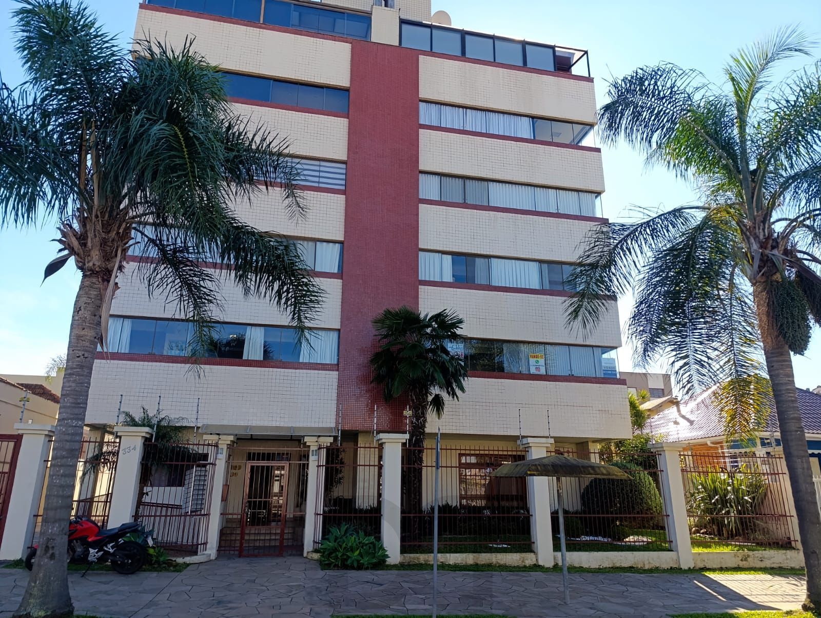 Apartamento de 3 quartos, elevador e 2 vagas no bairro Jardim Lindóia. — foto 32