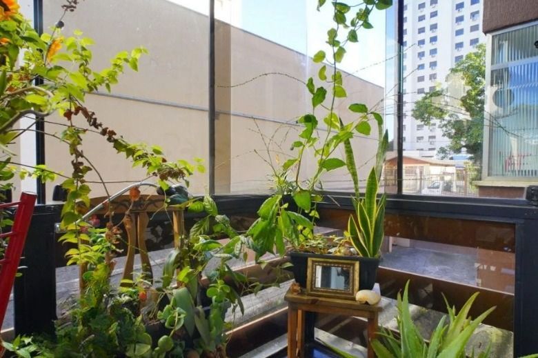Apartamento de 3 quartos, elevador e 2 vagas no bairro Passo da Areia. — foto 3