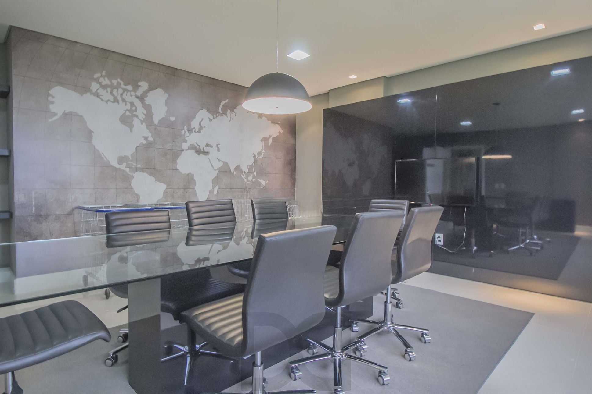 Apartamento com 3 quartos, 3 suítes e 128m² à venda em Menino Deus. — foto 60