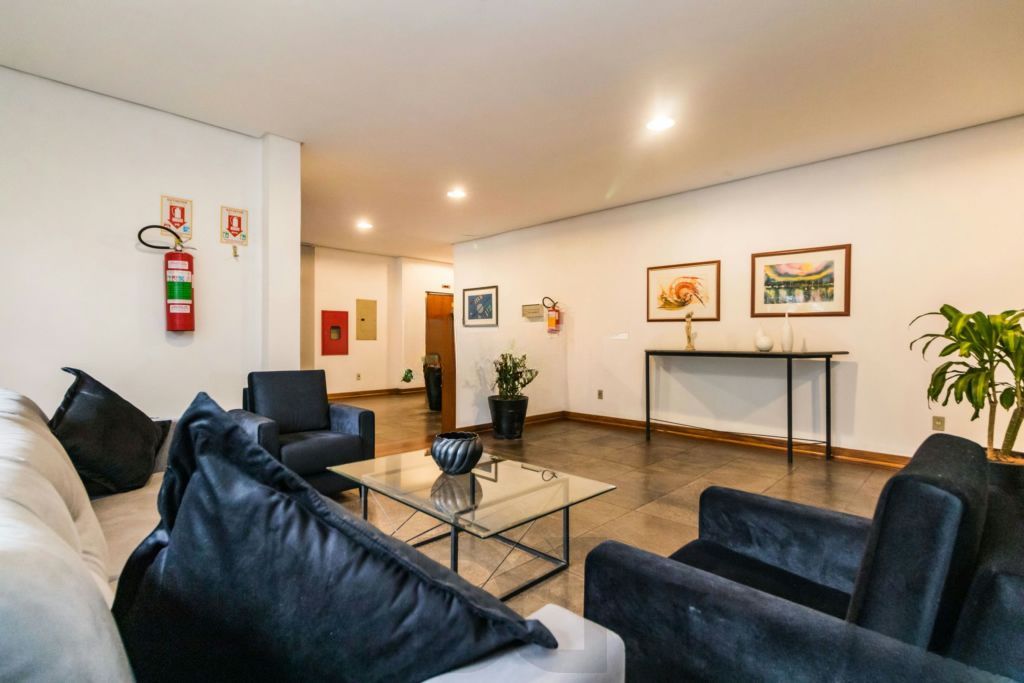 Apartamento com 4 quartos, 223m²,2 vagas, elevador no bairro Jardim do Salso. — foto 39