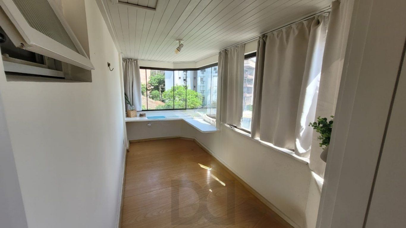 Apartamento de 1 dormitório com 1 vaga de garagem no Bairro Rio Branco — foto 1