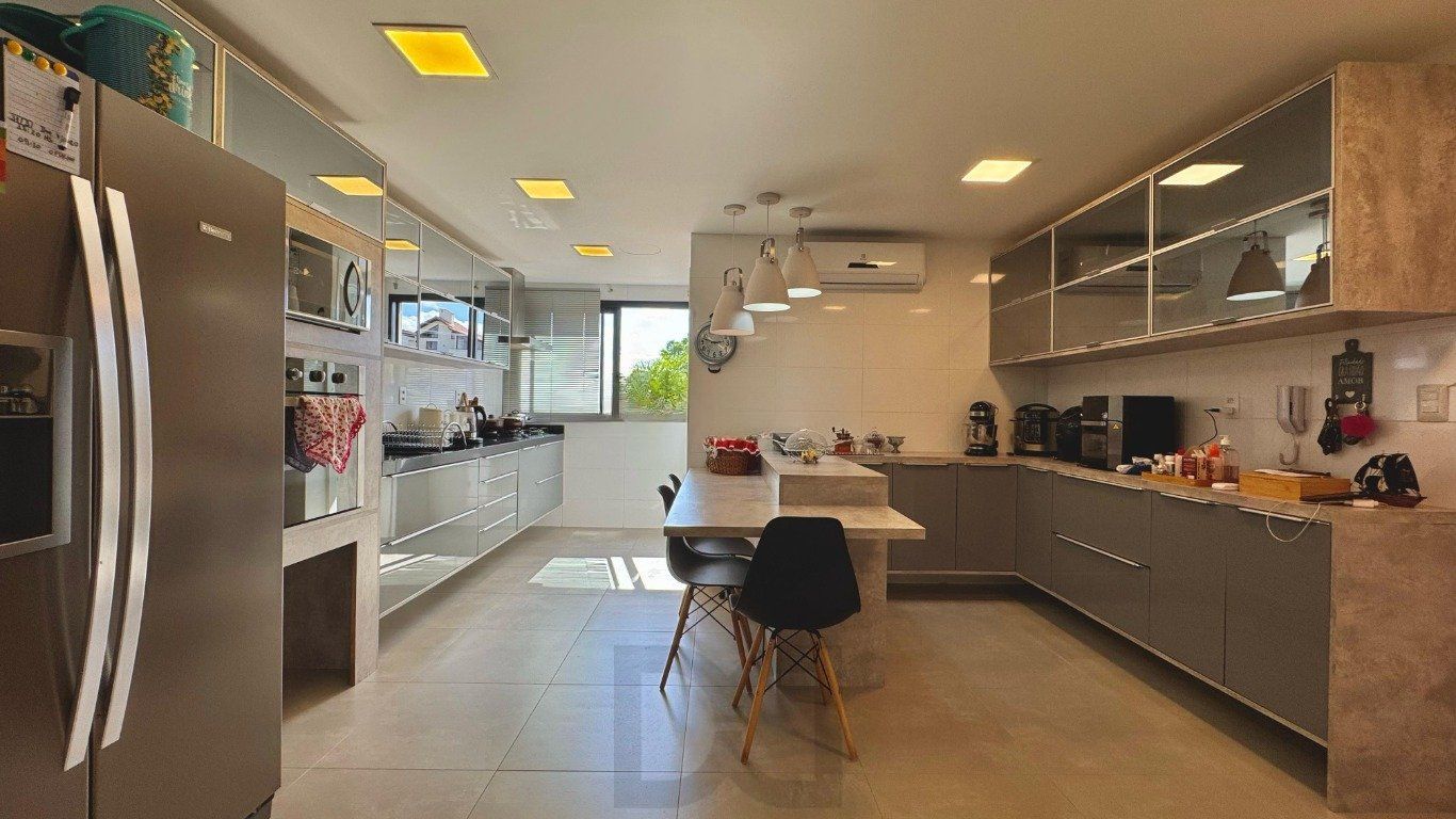 Apartamento semi mobiliado de 3 dormitórios no bairro Pedra Redonda — foto 11