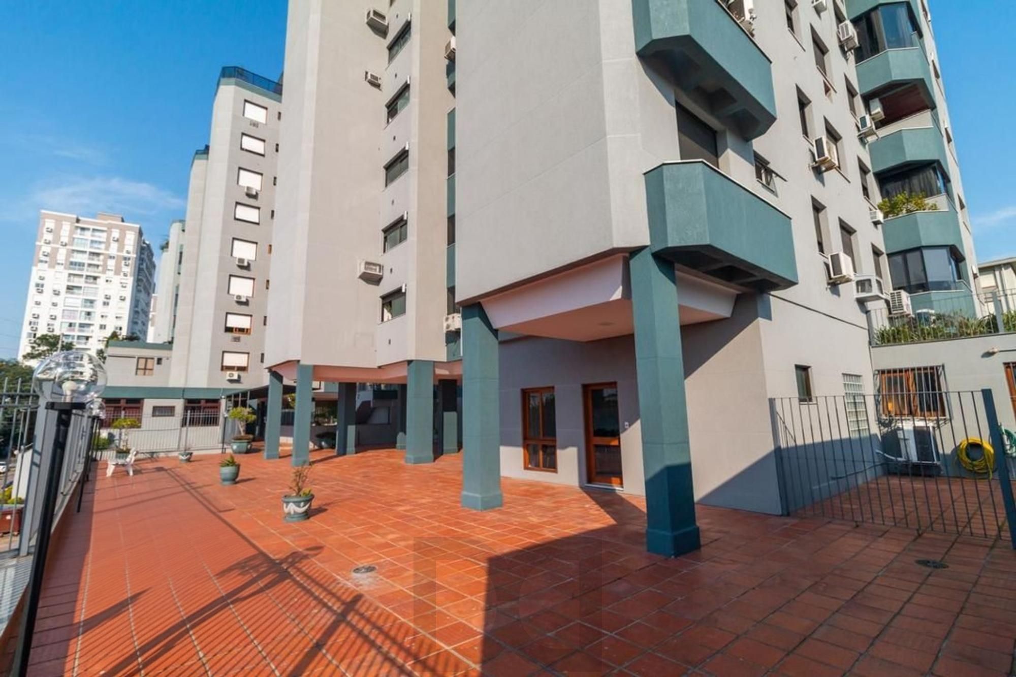 Apartamento de 1 dormitório e elevador no bairro Cristo Redentor — foto 23