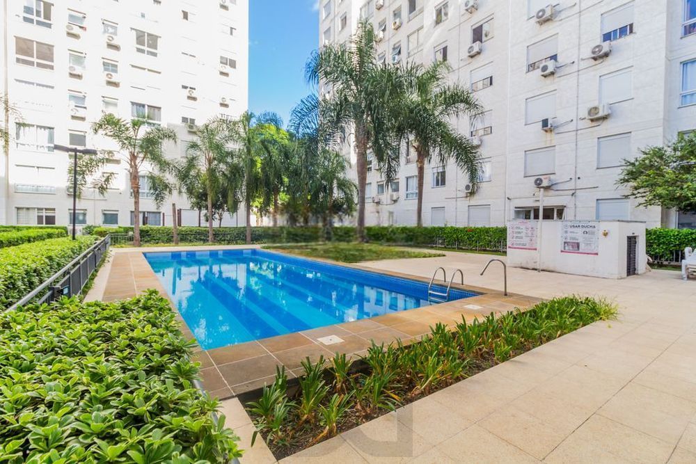 Apartamento 2 dormitórios, 1 suíte, 1 vaga e churrasqueira na Bento Gonçalves. — foto 16