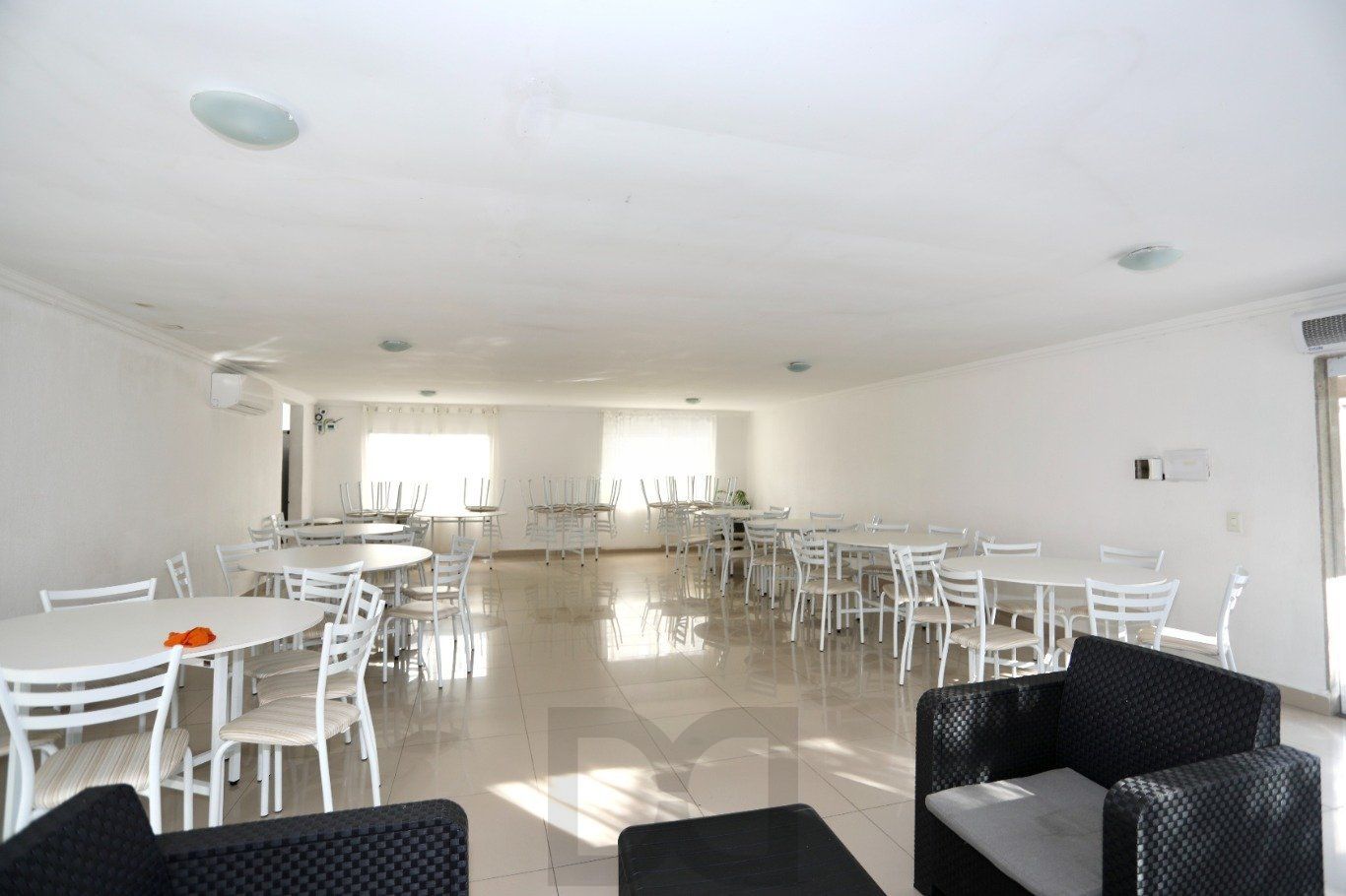 Apartamento 2 Dormitórios Térreo com Portaria 24h no Morro Santana — foto 18