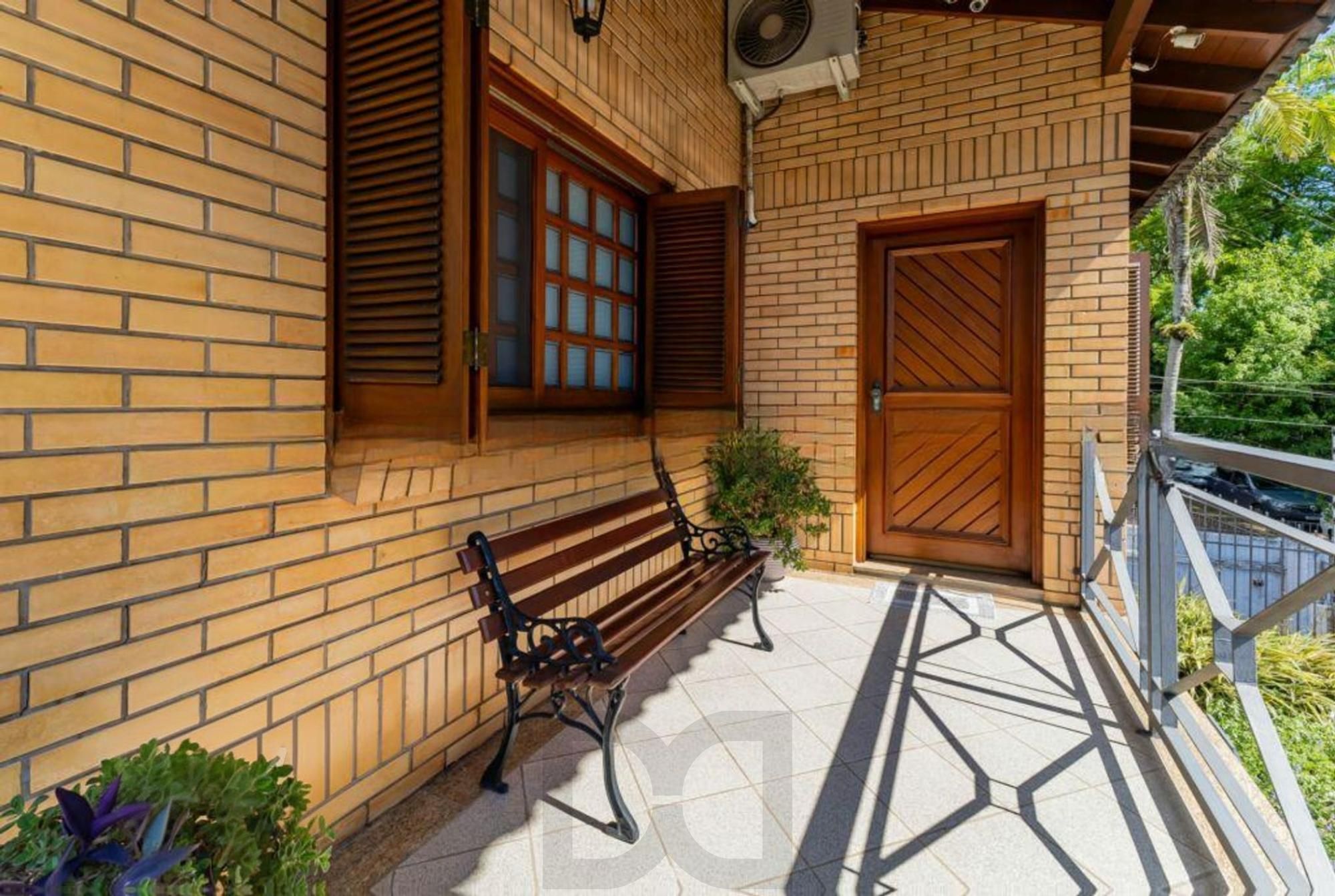Casa com 1.640,00m², 3 dormitórios, 4 vagas à venda Rua Marista. — foto 40