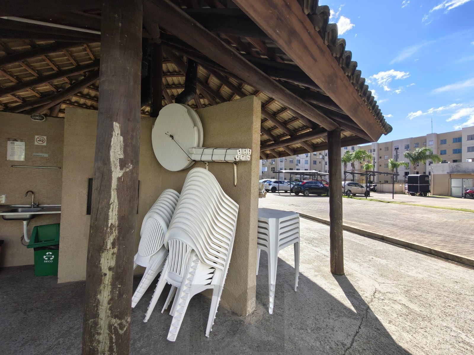 Apartamento Térreo, 2 quartos, vaga, piscina e portaria 24hr no bairro Sarandi. — foto 25