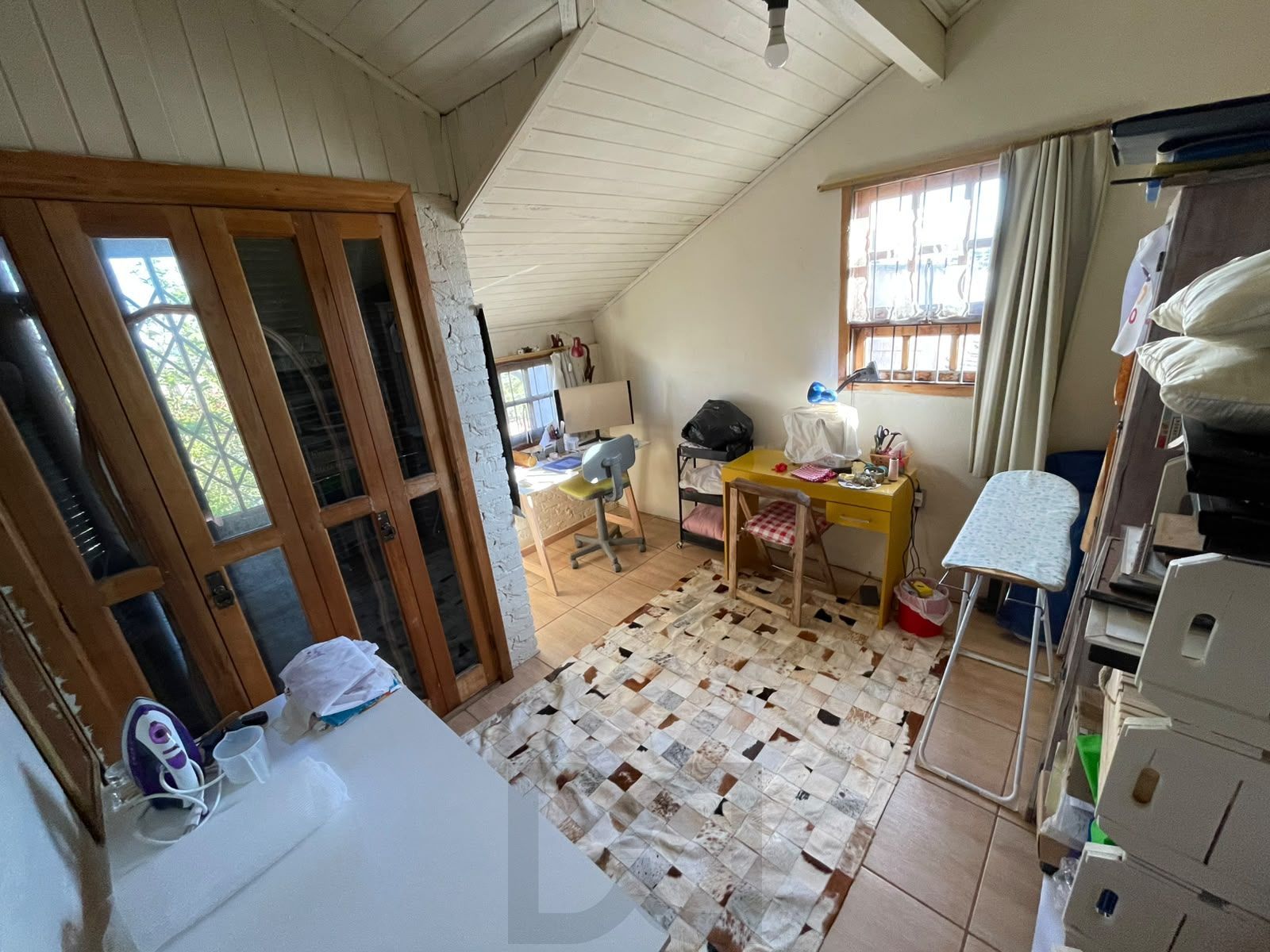 Casa com 3 quartos, suíte e 5 vagas no bairro Santo Antônio. — foto 25