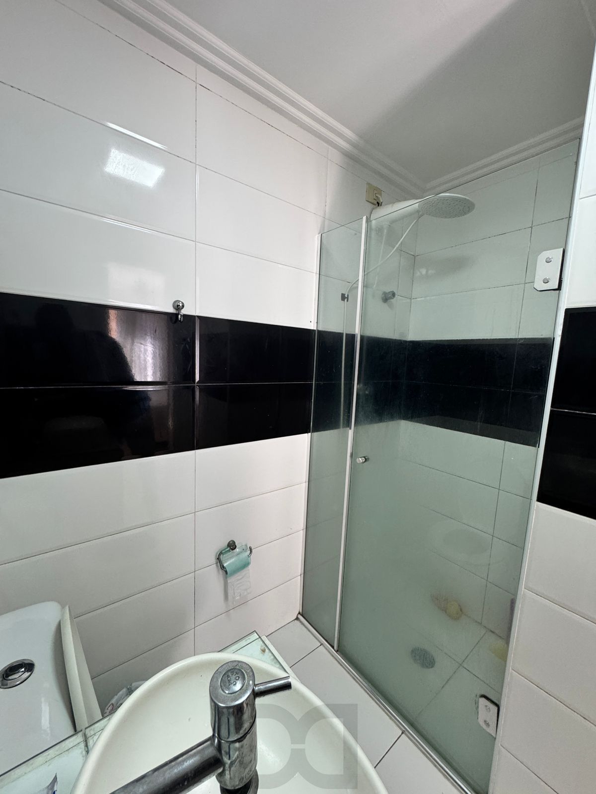 Apartamento 1 dormitório Semi mobiliado Bairro Jardim Leopoldina Porto Alegre — foto 5