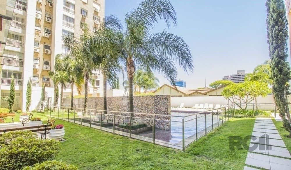 Apartamento de 3 quartos, suíte, elevador e 2 vagas no bairro Vila Ipiranga — foto 35