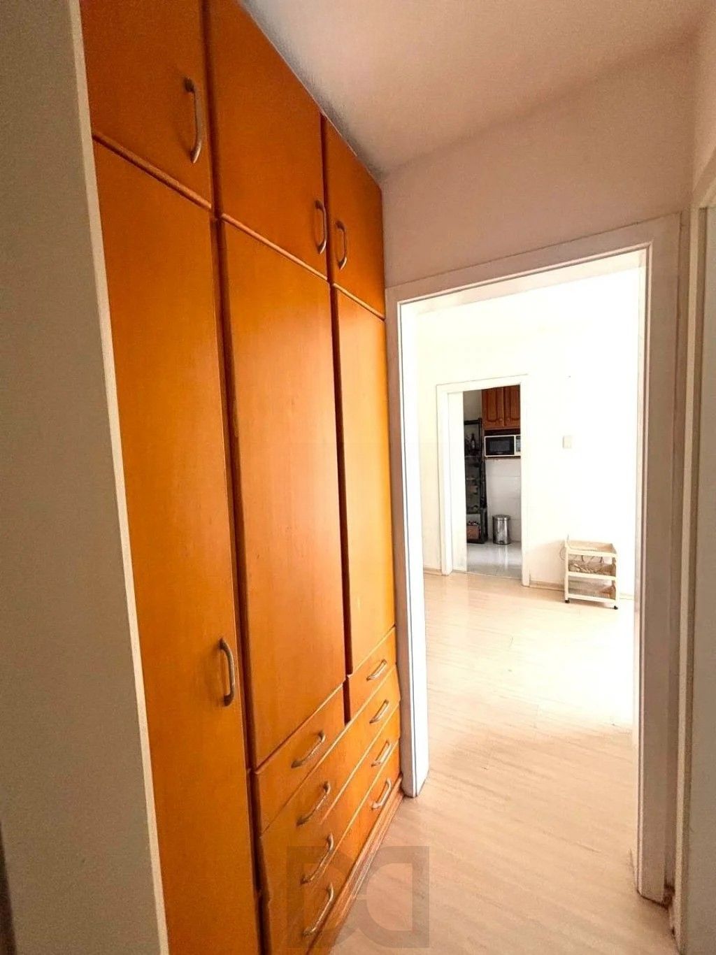 Apartamento com 1 quarto, mobiliado e sol da manha no bairro Morro Santana — foto 12