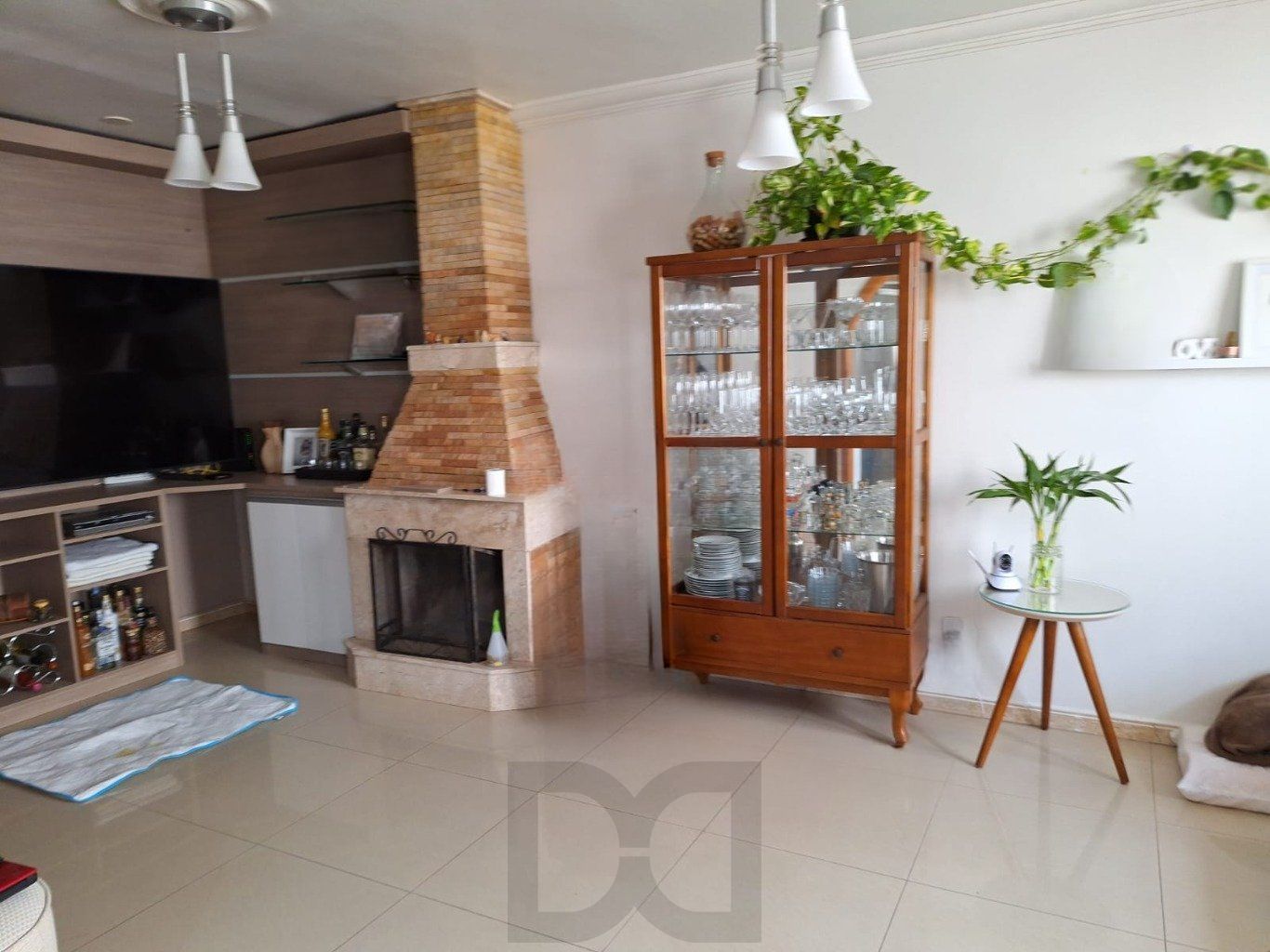 Casa em Condomínio à venda com 3 quartos no bairro Nonoai — foto 1