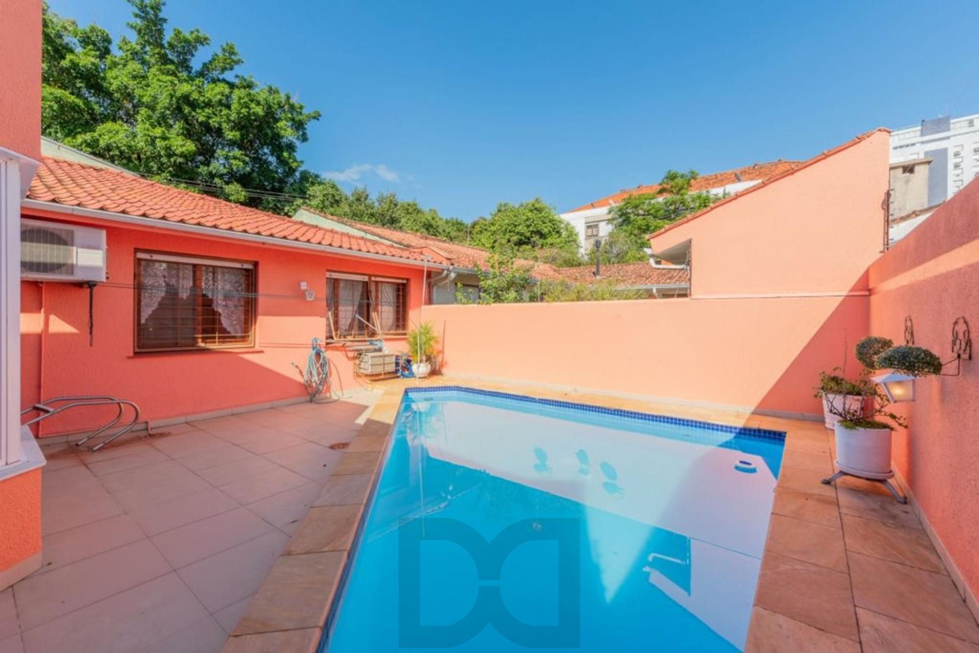 Casa com 3 dormitórios,1 suíte, 4 banheiros e 4 vagas, 203m² no Jardim Itu. — foto 30
