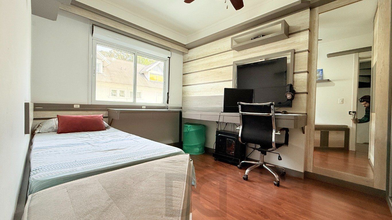 Casa em condomínio fechado com 4 dormitórios bairro Agronomia. — foto 16