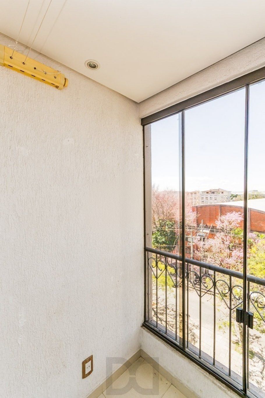 Apartamento de 2 dormitórios, elevador,1vaga de garagem, no Bairro Sarandi POA. — foto 32