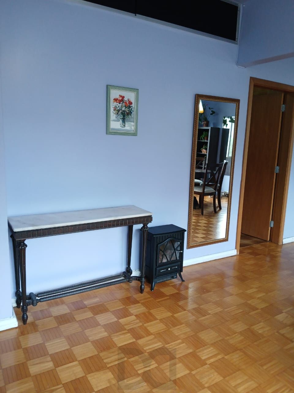 Apartamento com 2 dormitórios e 1 vaga de garagem e elevador no Bairro Floresta — foto 7