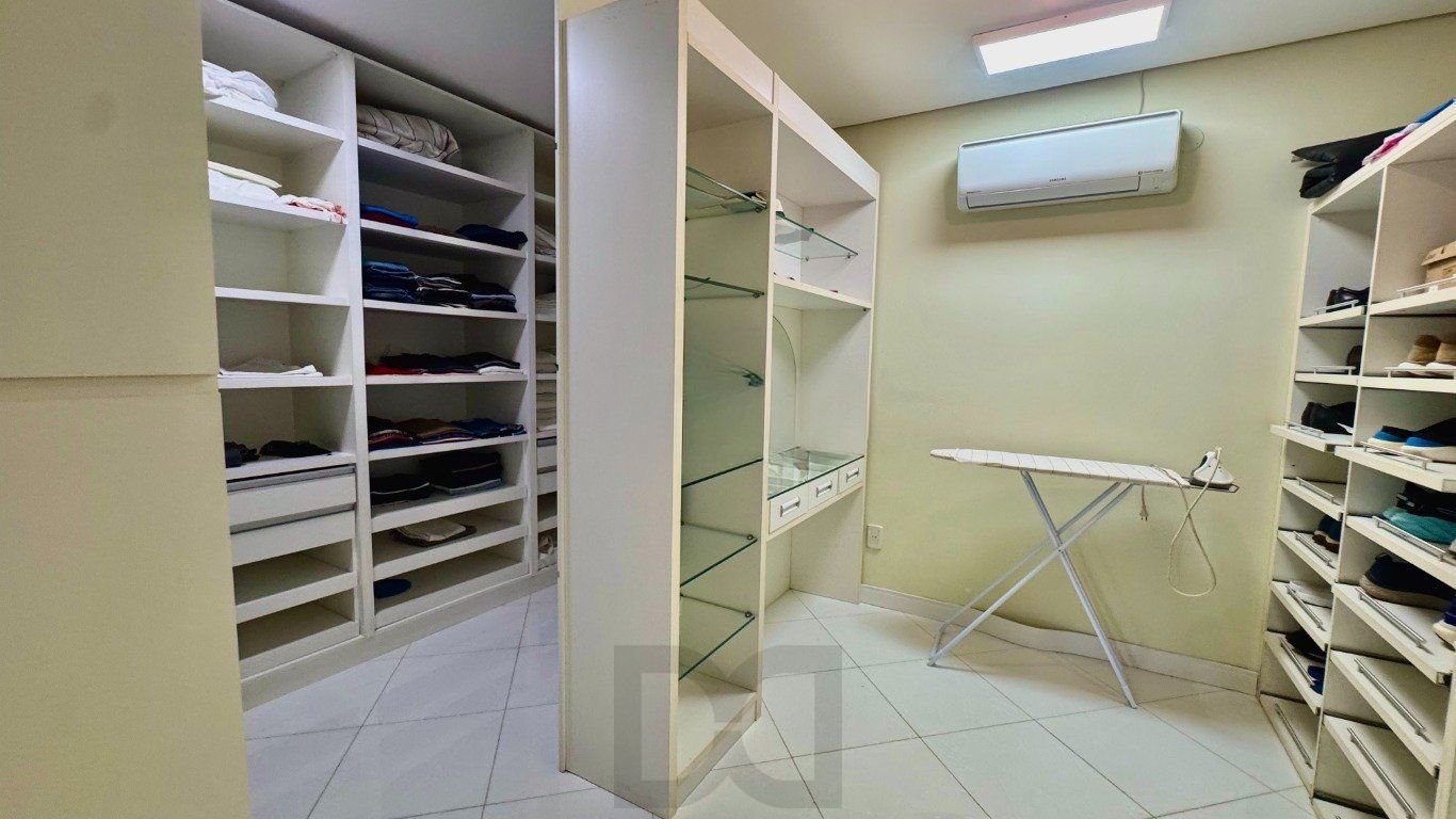 Casa com 4 Quartos, 3 suítes, 4 vagas e 600 m² privativos no Jardim Lindóia. — foto 41