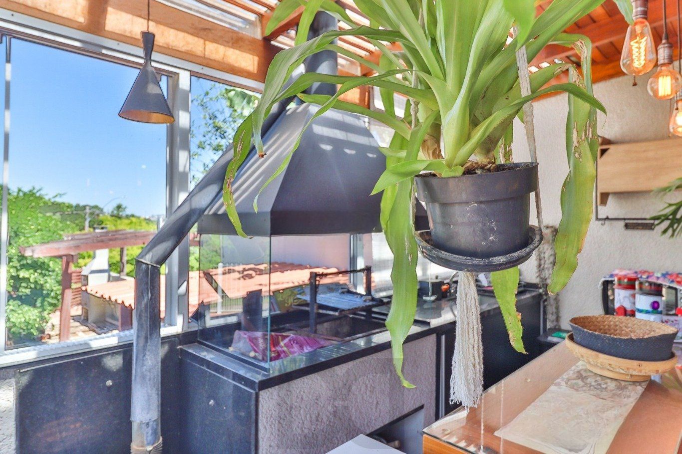 Casa em Condomínio com 3 Dormitórios e 3 Vagas na Lomba do Pinheiro — foto 37