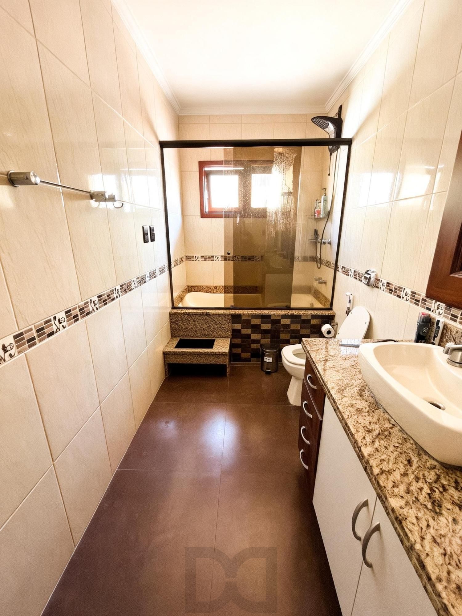 Casa com 4 quartos, piscina, vaga, churrasqueira e Sacada no bairro Jardim Itu — foto 33