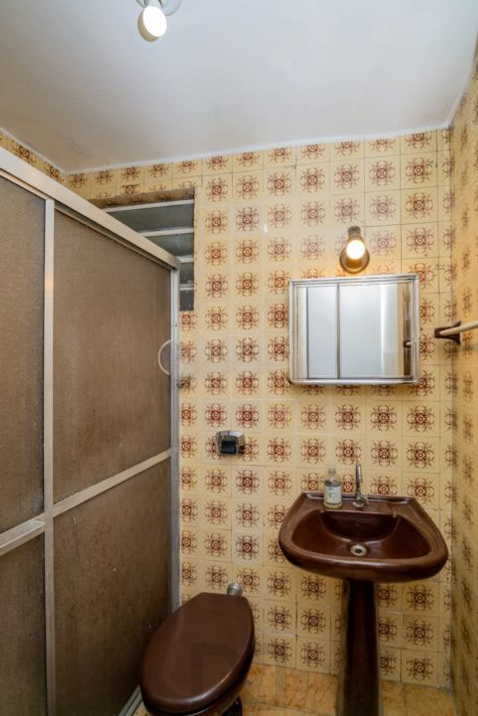 Apartamento com 2 quartos, 2 banheiros e 1 vaga no bairro Azenha. — foto 17