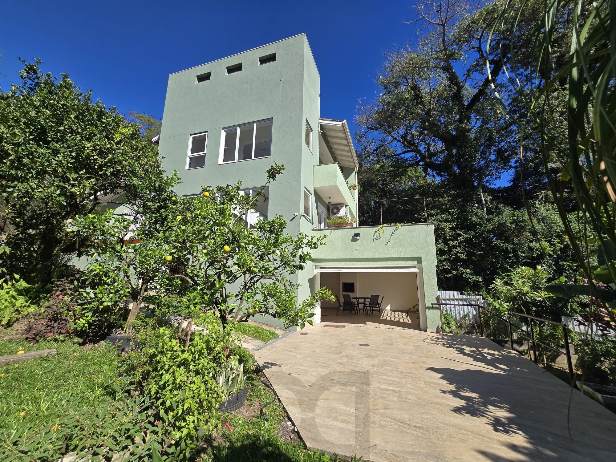 Casa 3 dormitórios, 1 suíte, 4 vagas 210 m² privativos no Belém Novo. — foto 70