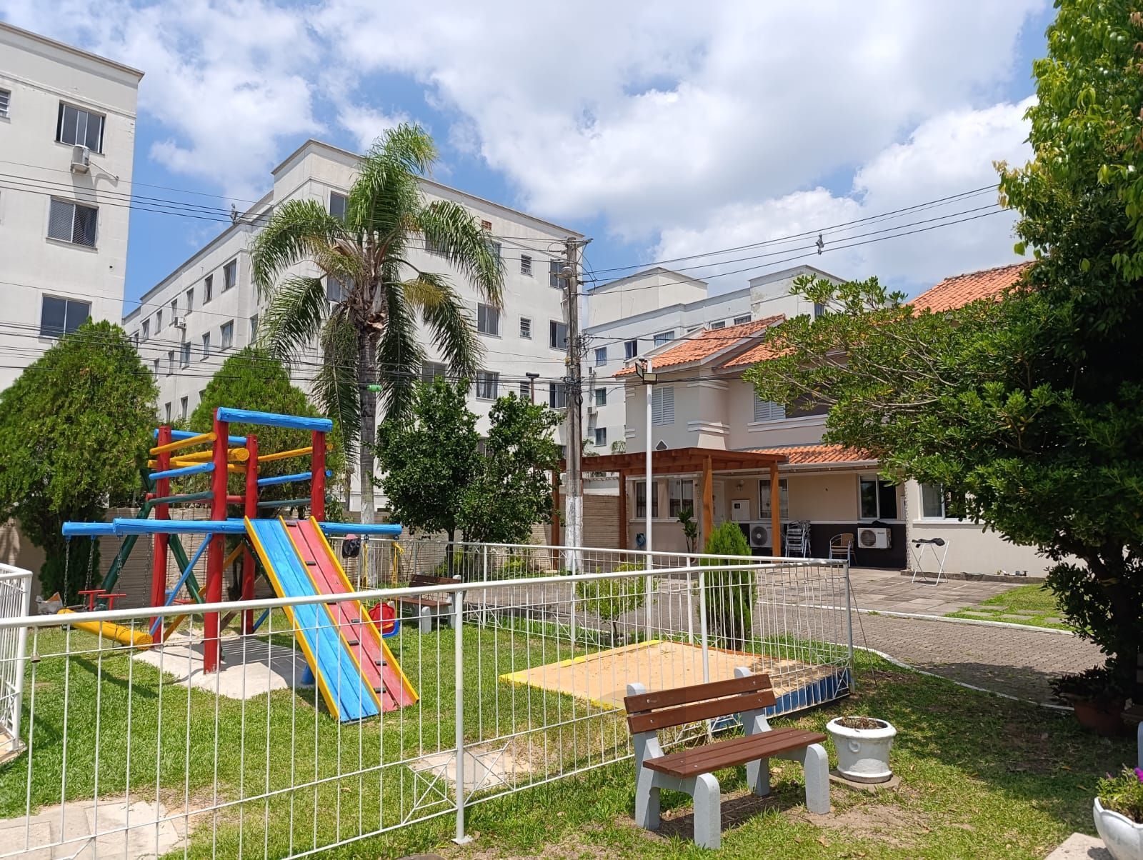 Casa em condomínio fechado de 3 dormitórios e 2 vagas no bairro Parque Santa Fé — foto 33
