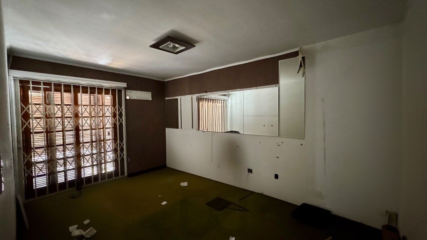 Casa com 350m², 4 quartos, 2 Suítes à venda em Azenha, Porto Alegre. — foto 20