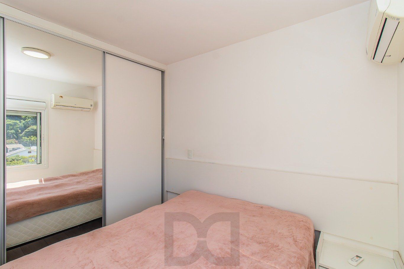 Apartamento 2 Dormitórios com Terraço e 2 Vagas – Higienópolis, Porto Alegre — foto 15