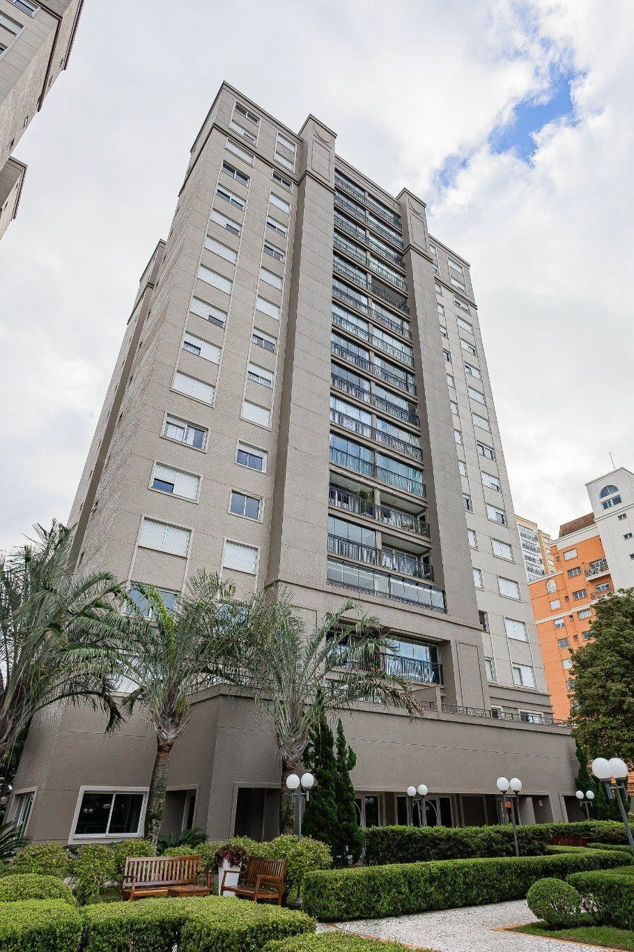 Apartamento de 2 dormitórios, 1 suíte, 2 vagas e 94m² no Jardim Europa. — foto 52