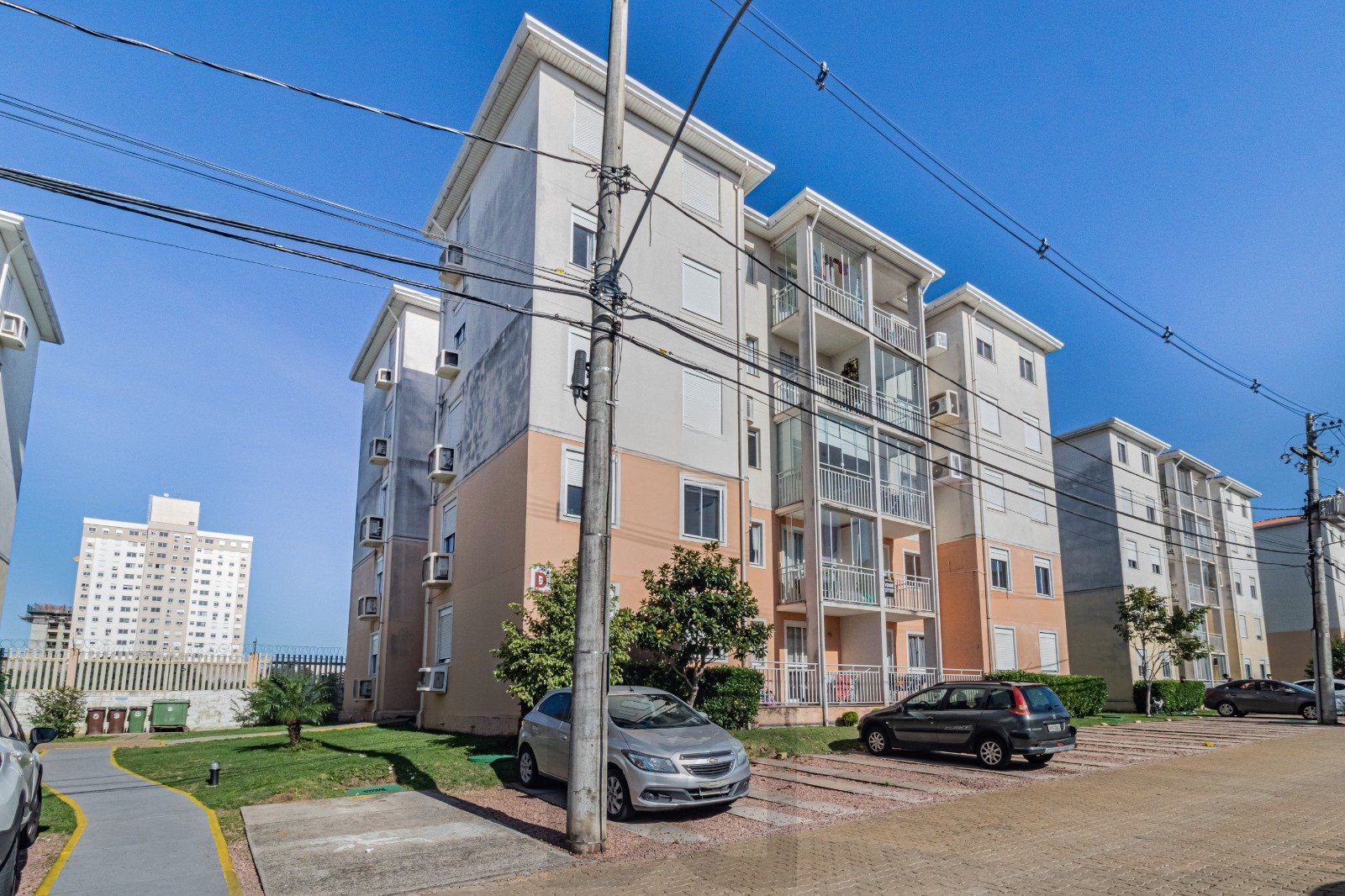 Apartamento Térreo com 3 quartos, vaga, piscina e elevador no bairro Humaitá. — foto 32