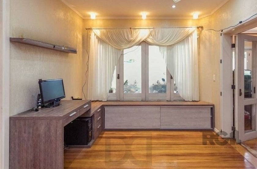 Casa com 4 suítes no Bairro Jardim Itu — foto 5