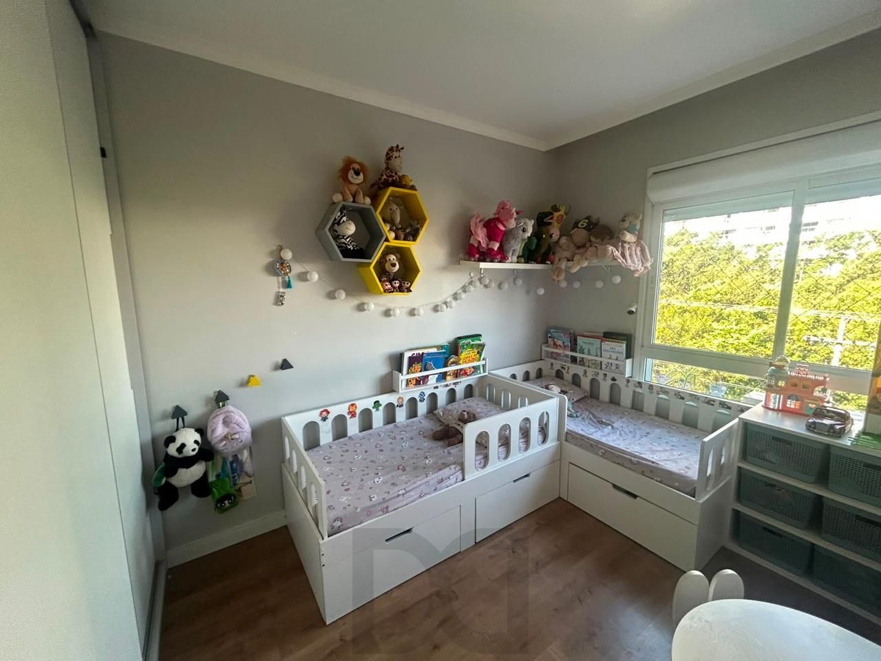 Apartamento com 3 quartos, 1 suíte, 2 vagas e elevador no bairro Petrópolis — foto 26