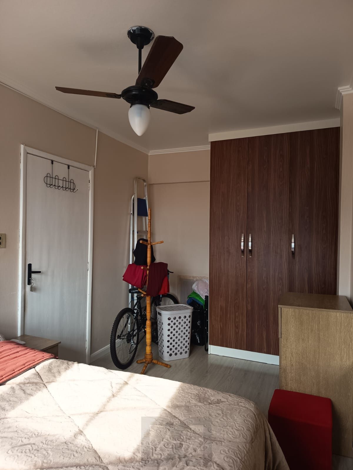 Apartamento 2 D reformado, elevador , vaga na Azenha — foto 9