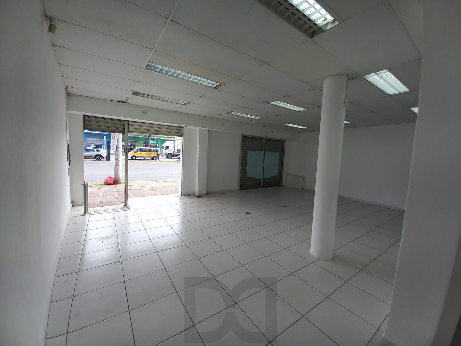 Loja Comercial na Assis Brasil com Alta Rentabilidade — foto 13