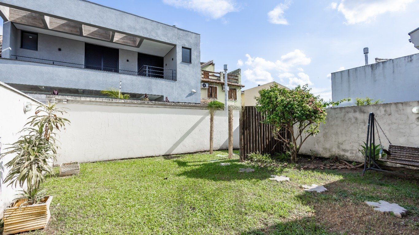 Casa em Condomínio com 4 quartos, 1 suíte e 300m² à venda em Ecoville. — foto 18