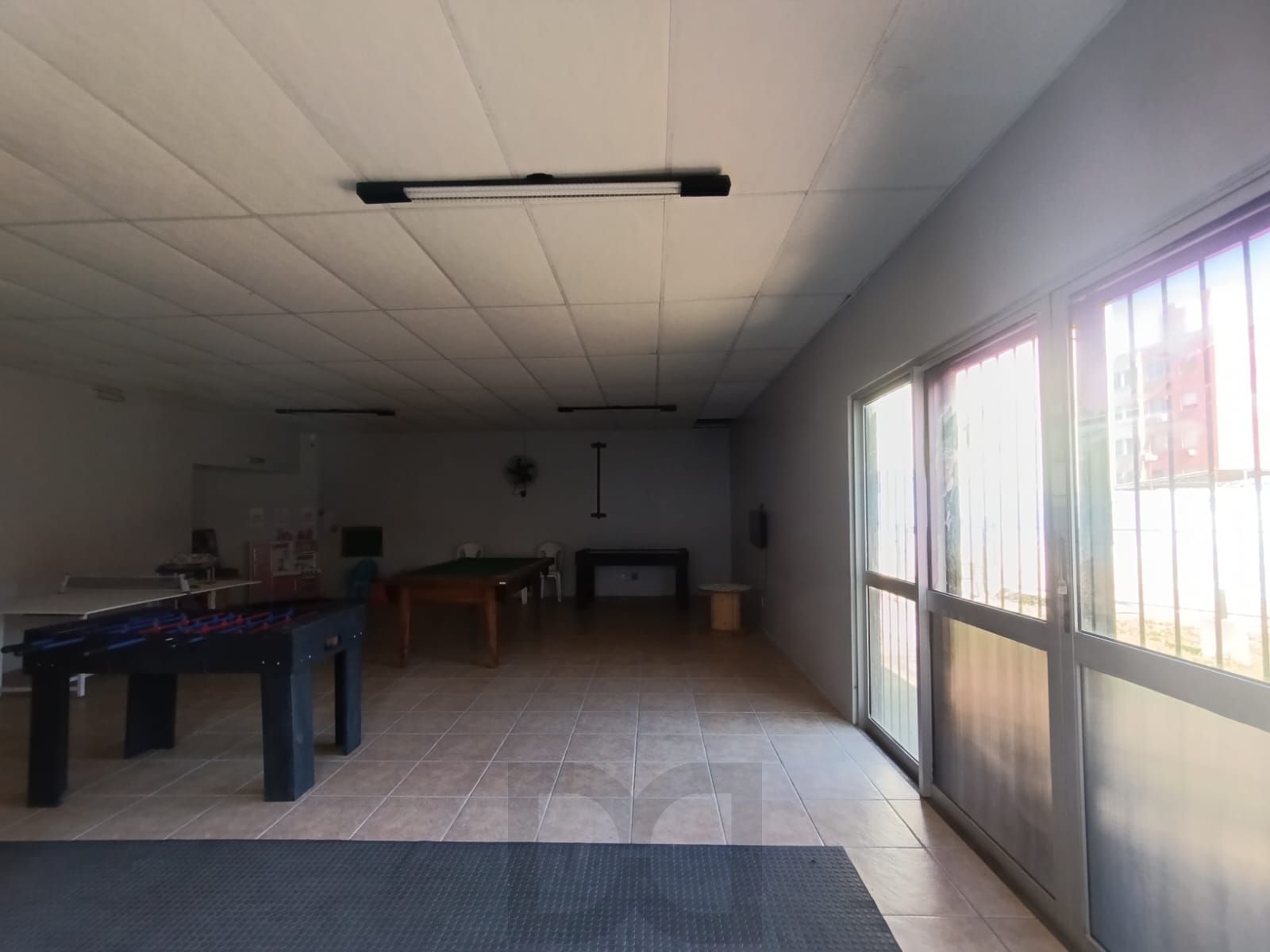 Apartamento semi mobiliado de 3 quartos e 1 vaga no bairro Sarandi. — foto 45