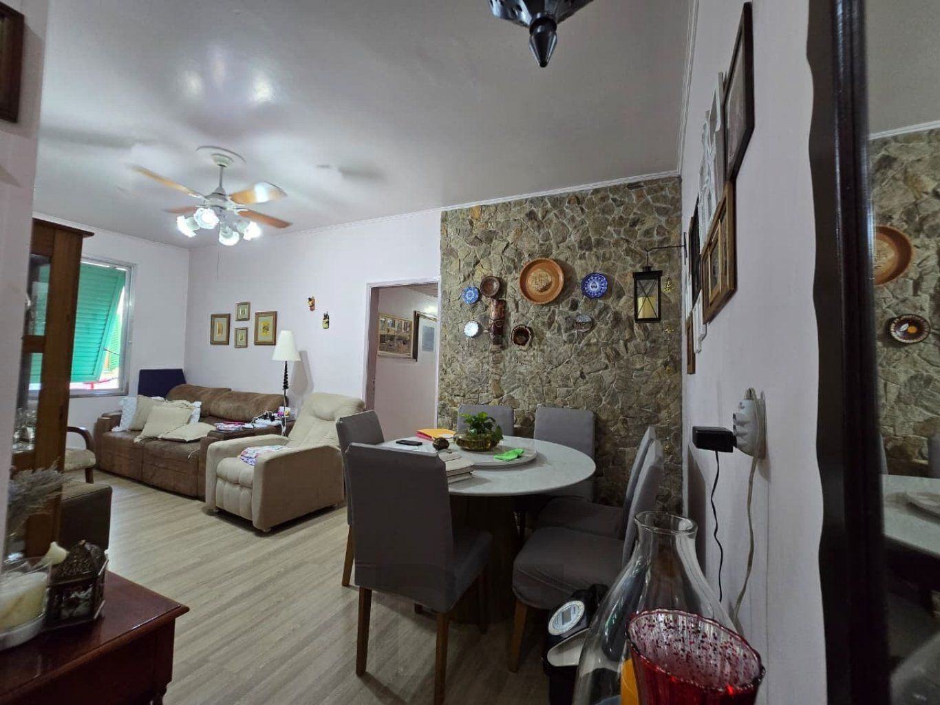 Apartamento de 3 dormitórios no Bairro Passo da Pedras Porto Alegre. — foto 4