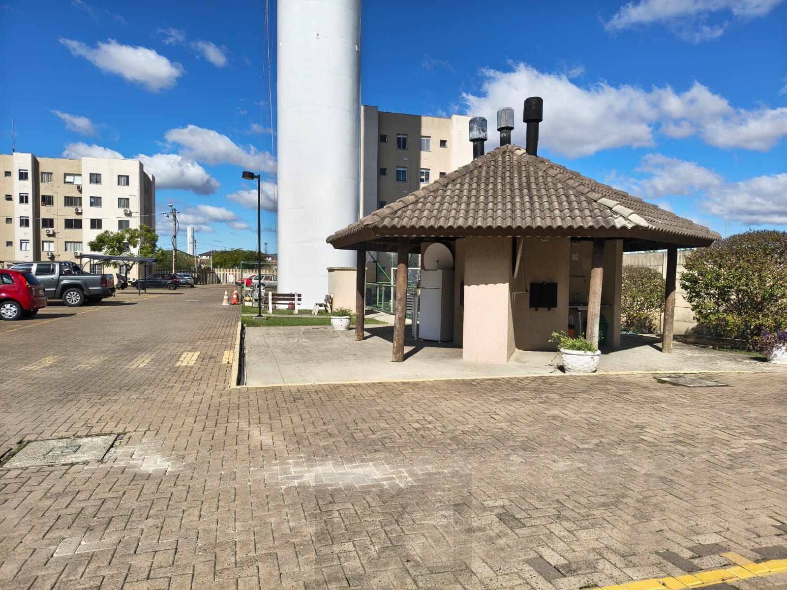 Apartamento Térreo, 2 quartos, vaga, piscina e portaria 24hr no bairro Sarandi. — foto 22
