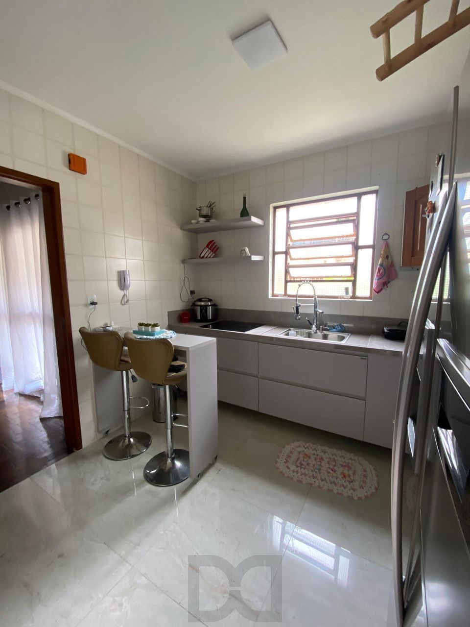 Apartamento térreo garden com 3 dormitórios, 1 suíte, 3 vagas de garagem — foto 6