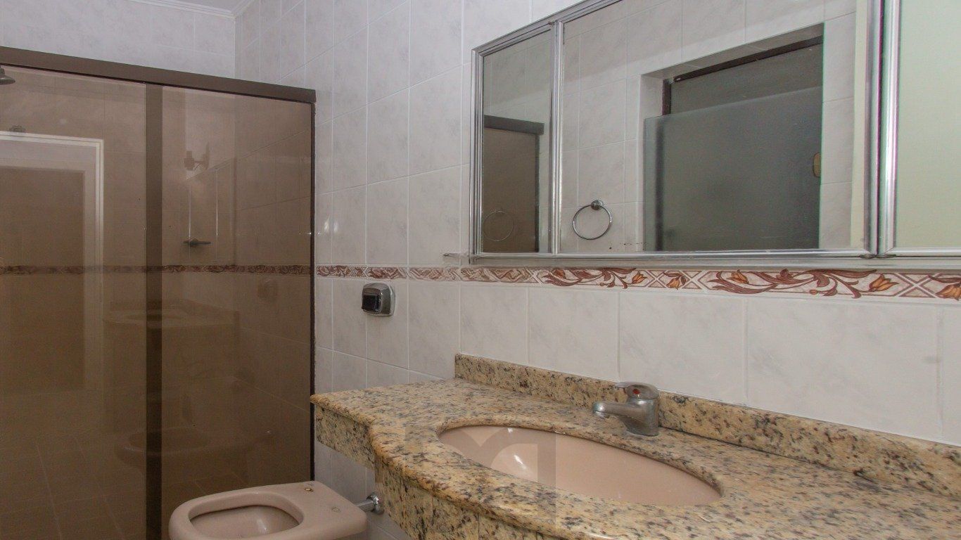 Casa 3 Dorm com Suíte e 4 Vagas no Jardim do Salso Próx PUCRS — foto 10