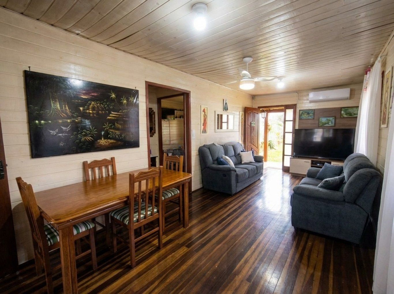 Casa de 2 quartos, churrasqueira, 3 vagas no bairro Aberta dos Morros- Hípica — foto 1