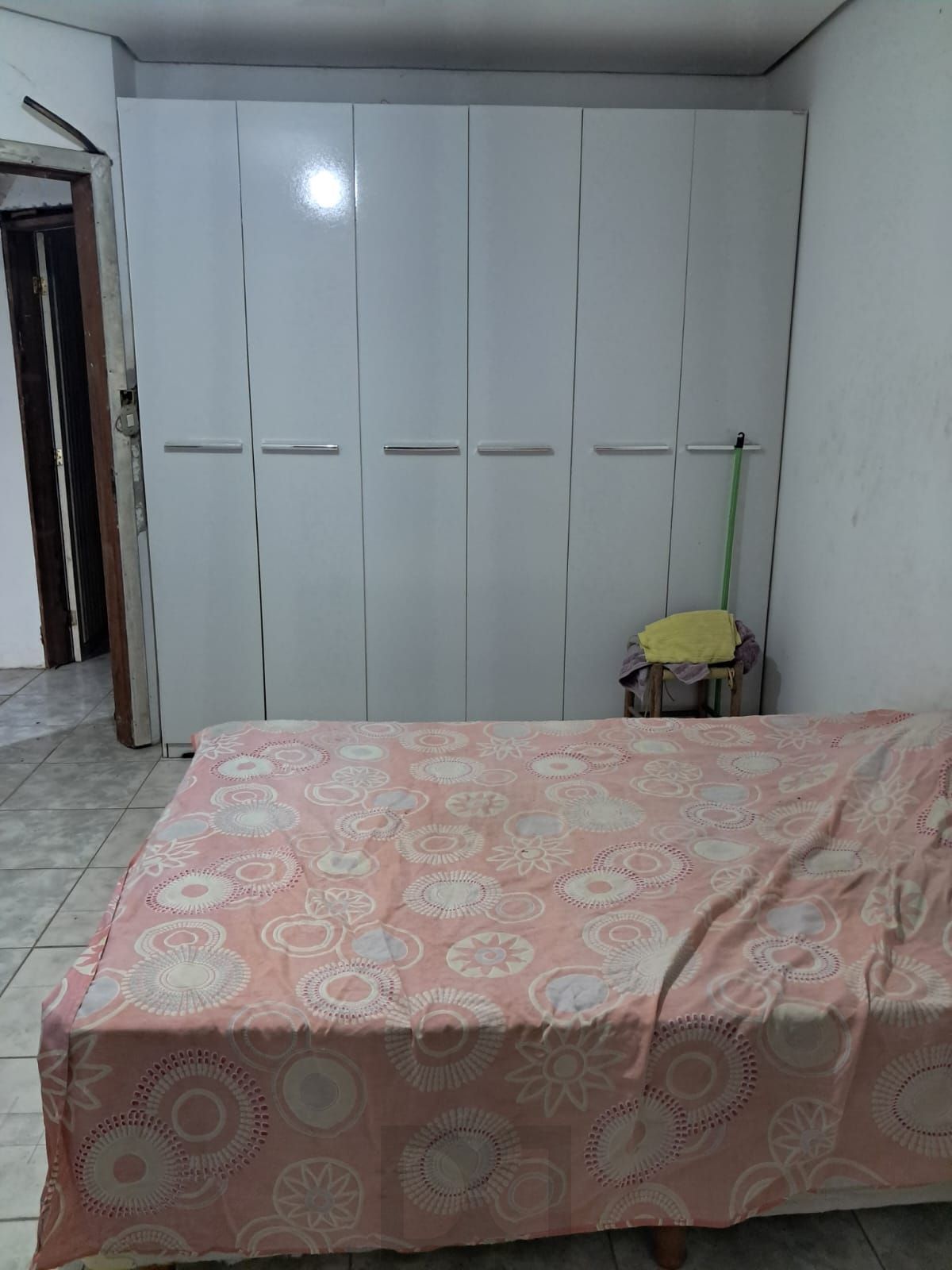 Sobrado de 2 quartos, suíte e 2 vagas no bairro Ponta Grossa. — foto 10