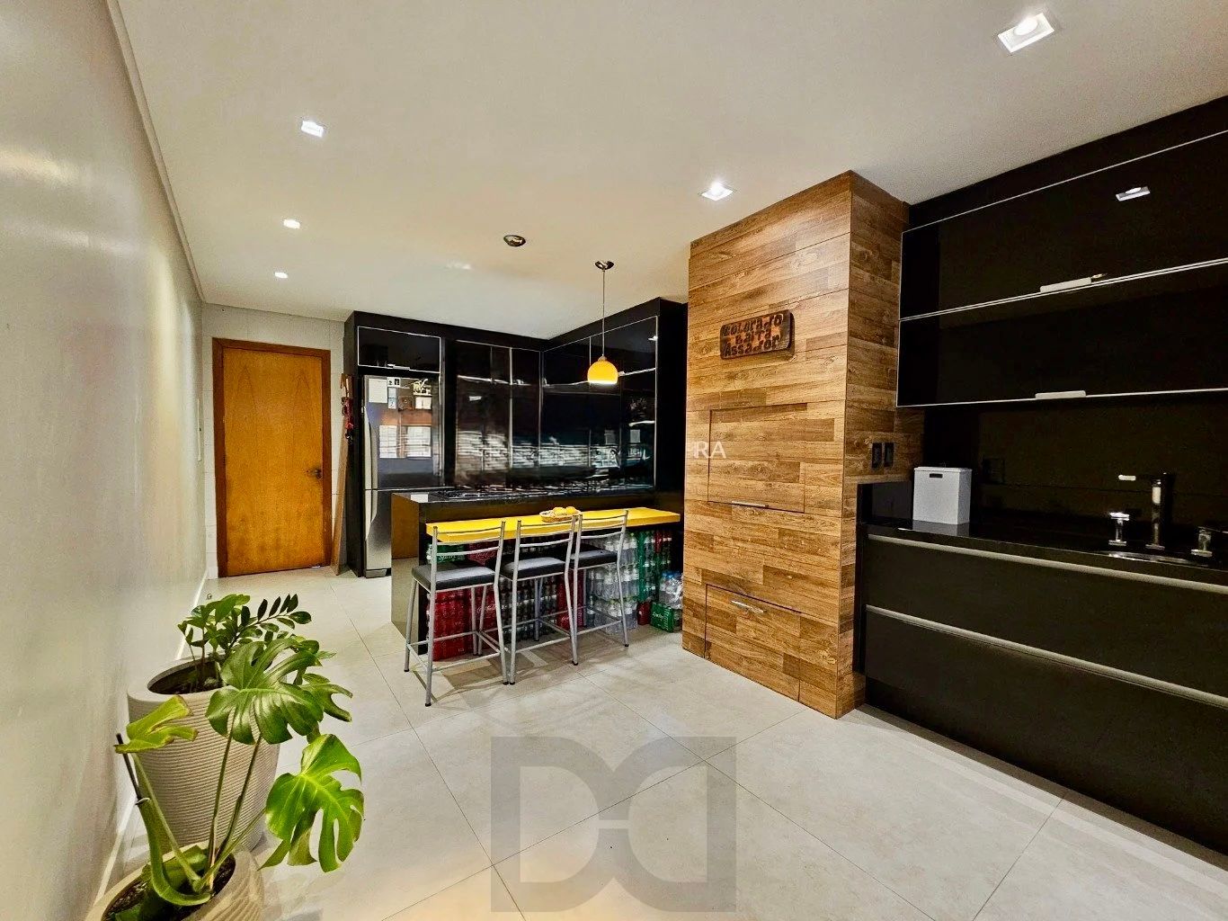 Casa Sobrado 1 suite 1 vaga 128m² no Bairro Jardim Itu Planalto Porto Alegre — foto 2