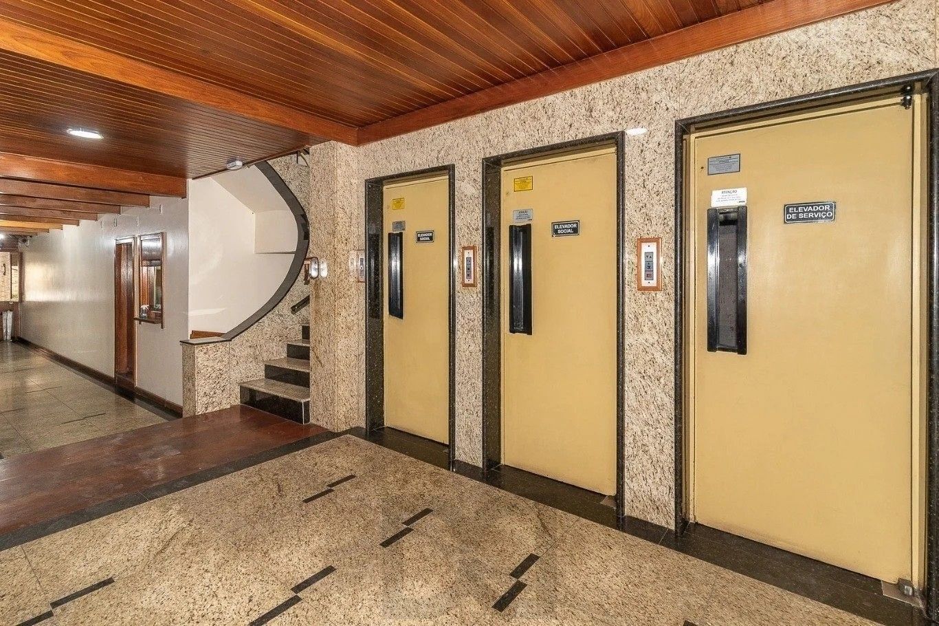 Apartamento de 1 quarto, elevador Cidade Baixa Porto Alegre. — foto 20