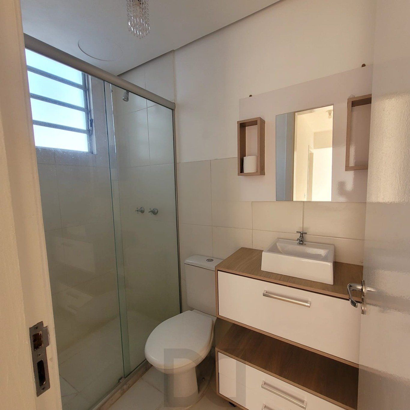 Apartamento de 3 quartos, sacada, 1 vaga no bairro Jardim Planalto. — foto 15