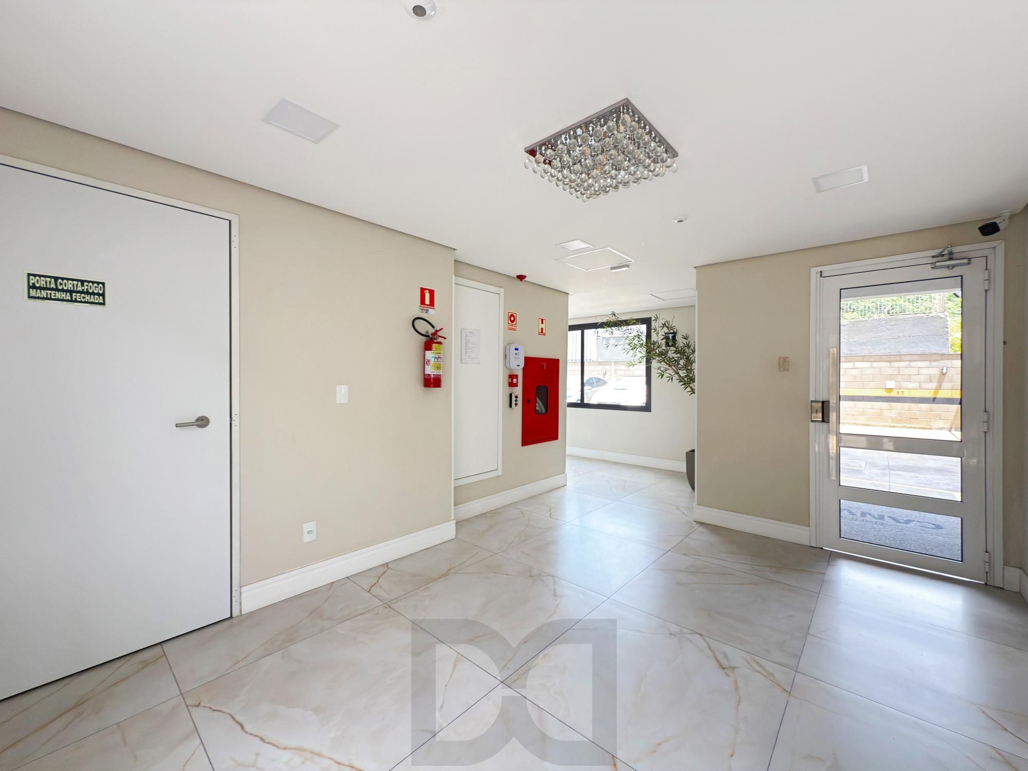 Apartamento semimobiliado no Cristal — foto 37